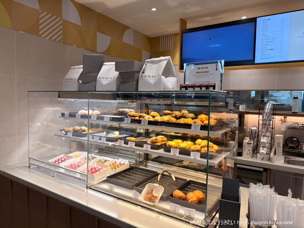 仁川空港「NOMALO」のショーケース